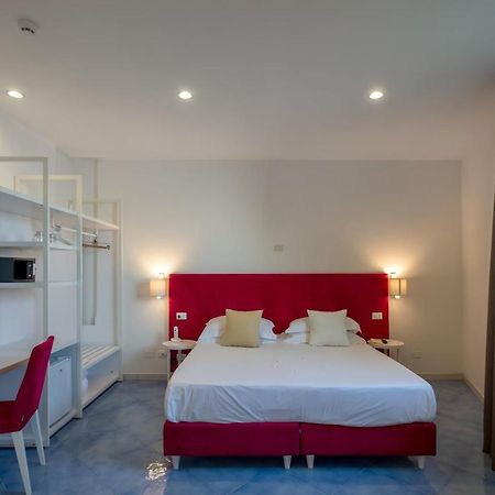 Boutique Hotel Helios (Adults Only) Сорренто Экстерьер фото