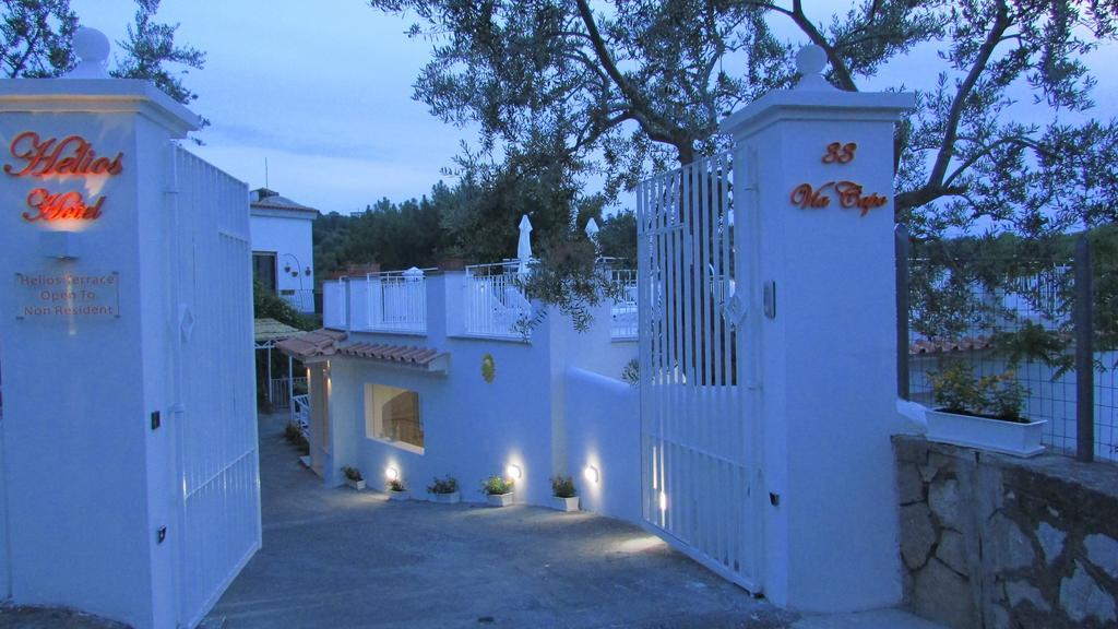 Boutique Hotel Helios (Adults Only) Сорренто Экстерьер фото
